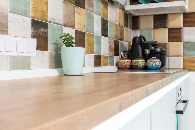 Backsplash Tile: Different Types of Kitchen Backsplash Tile to Add More Glamour